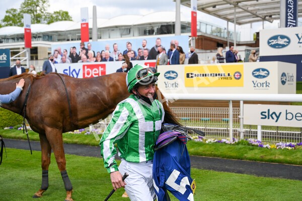 yr12052021r2-69 - Race 2 2.10pm Churchill Tyres Stakes