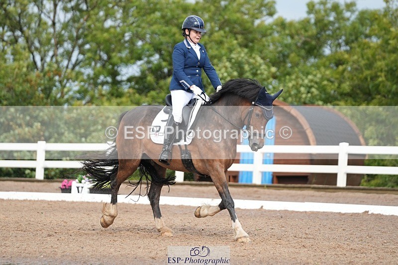 250907-105156-05907 - 089-Alison.CrimpCrwys.Beau