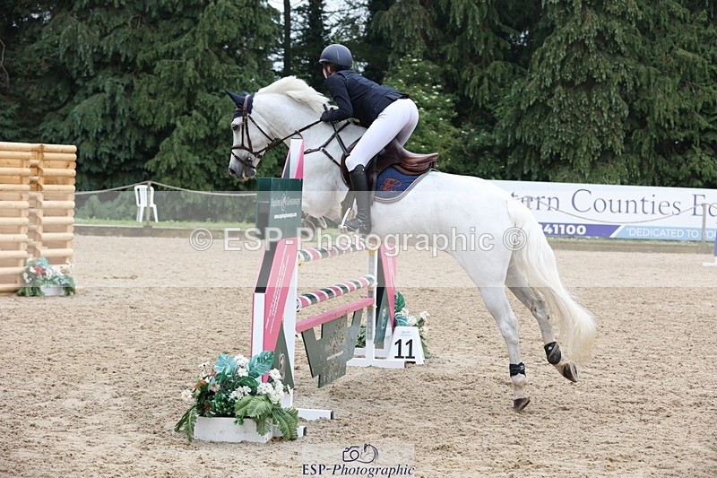 230618-104718-10265 - Cls 19 Pony Intro 1m