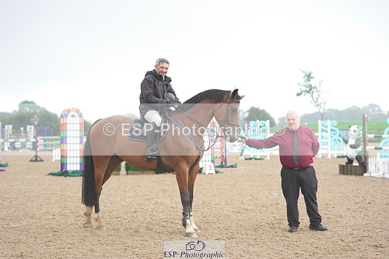 231017A-145600-07463 - Cls 29 Snr Foxhunter