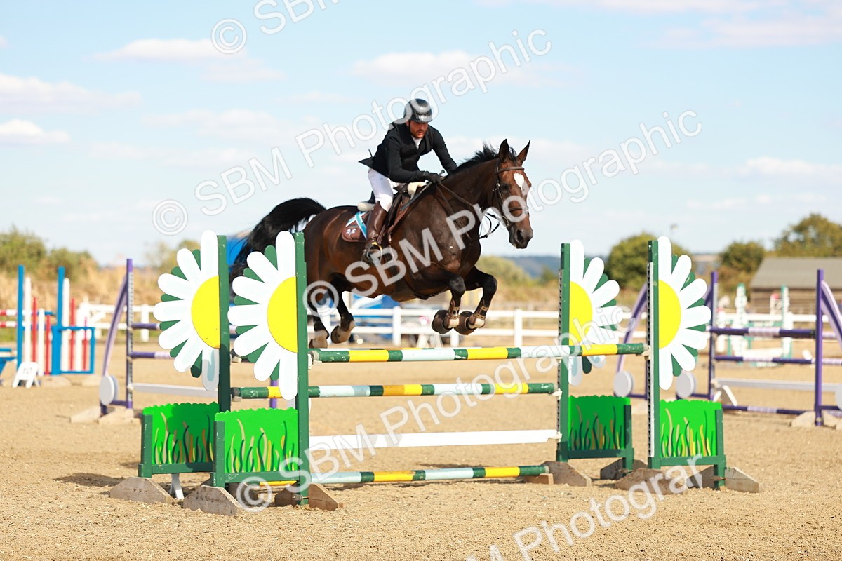 SBM_007594 - Class 5 - Senior British Foxhunter - 1.20m