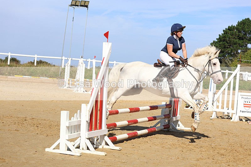 3E7A1129 - Class 7: 70cm Senior