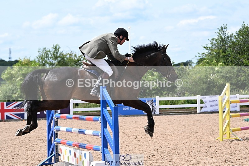 240619A-143410-00643 - Cls 4 Snr Newcomers and 1.10m Open