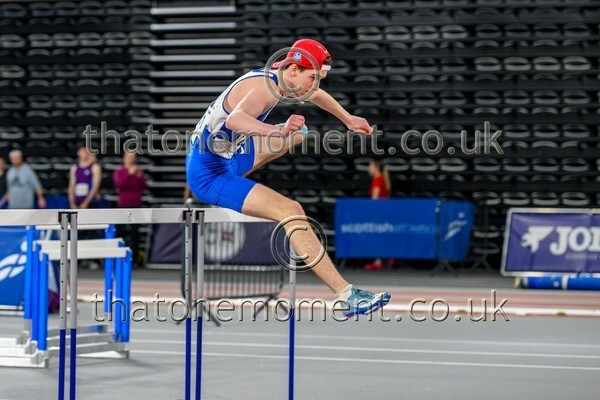 CEInv26-910657 - Track Male Set One