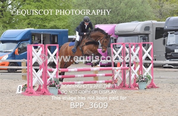 BPP_3609 - CLASS 4 - FRI - Senior BritiNovice/ 90cm Open