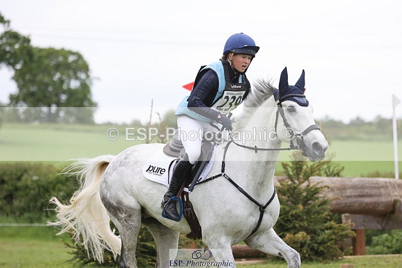 240525-160611-17154 - 239-KATE_BLUE-Millie_Juleff