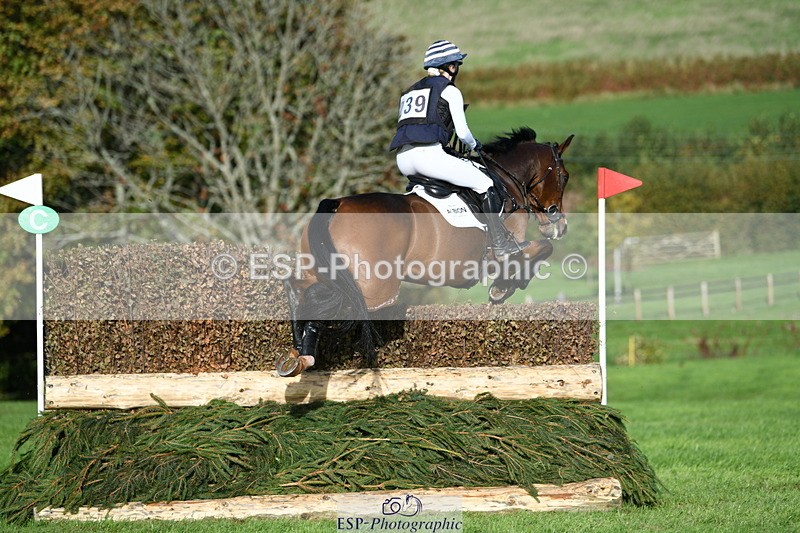 251024A-152602-14755 - C-239-Ellie.Townend