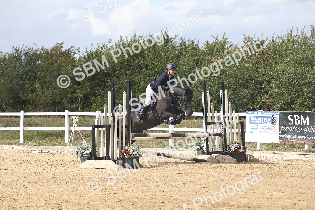 SBM_007932 - Class 10 - 80cm Champs