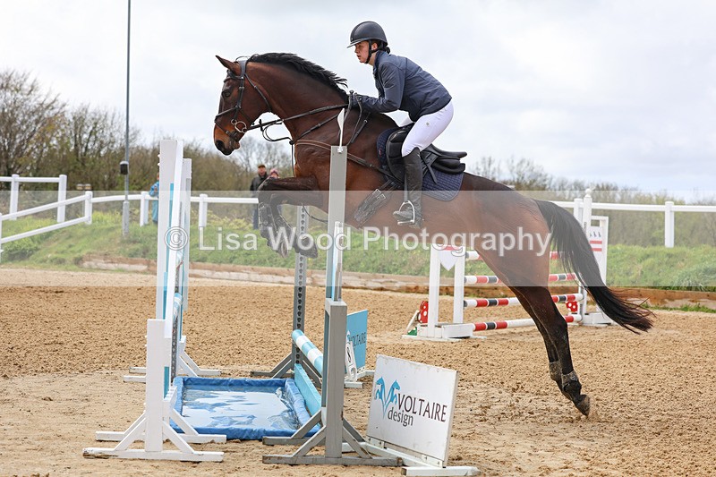 3E7A1642 - Class 7: Senior Newcomers/1.10m open