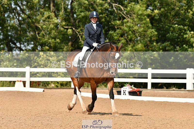 250817-120116-08738 - 218-Carol.QuantrillCormoy.Lad