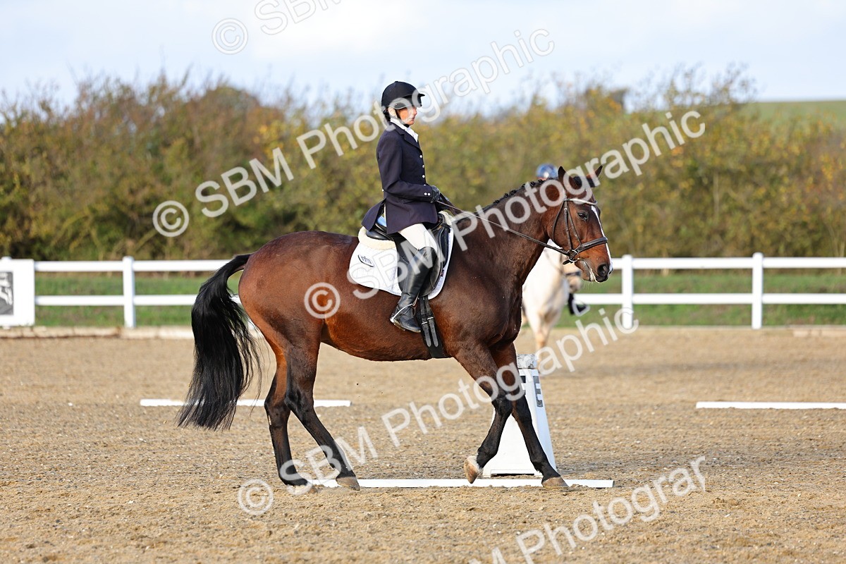 SBM_002705 - Class 8-11 - Novice 1-E1