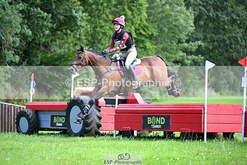 240803-145716-07686 - 173-Grace_Tucker-UPDOWN_DAI