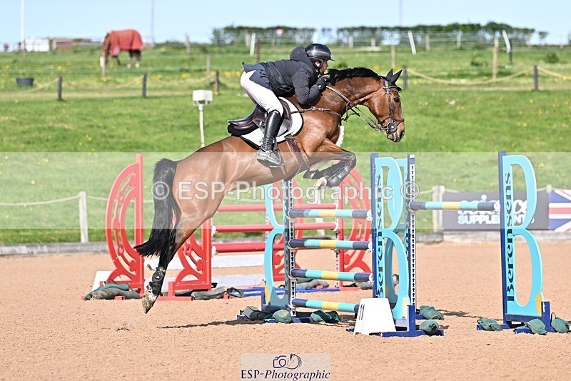 260429-163025-01032 - Foxhunter and 1.20m Open