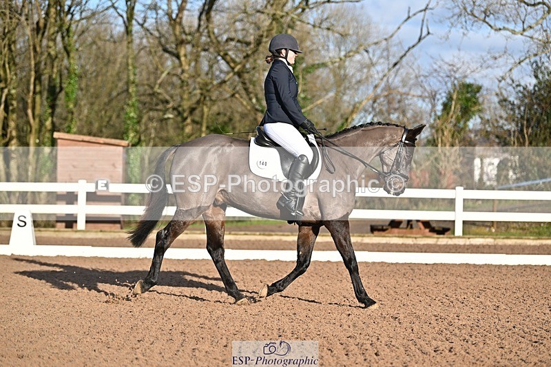 241214-105211-01239 - 140-Samantha.Henderson-Rich.Tricks.Otis