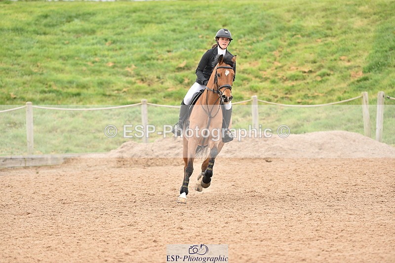 240331A-110508-00605 - 90cm First Round