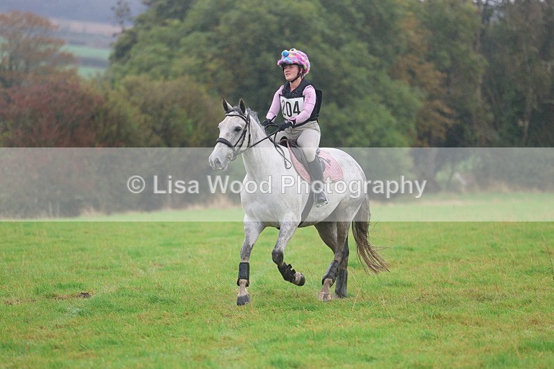 3E7A1195 - Class 2: 70cm: Half Roll Top