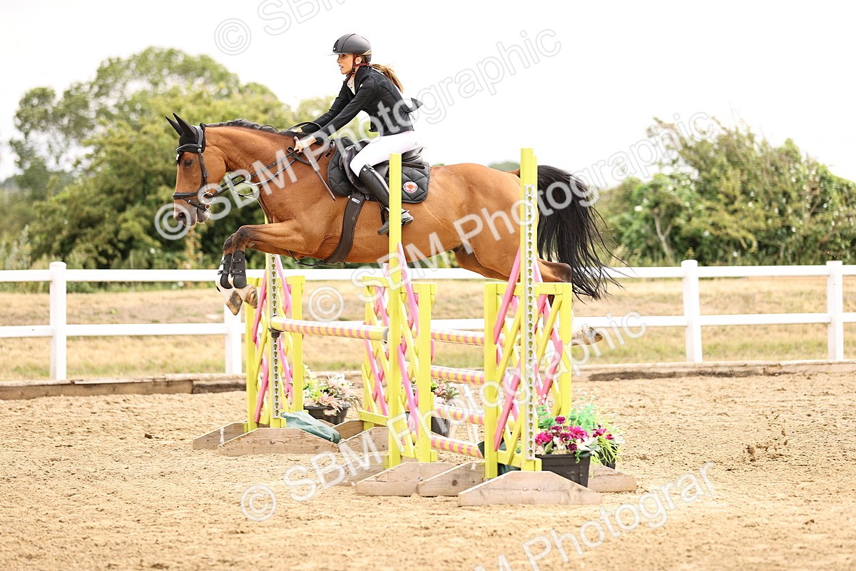 SBM_012863 - Class 13 - Senior British Novice - 90cm Open