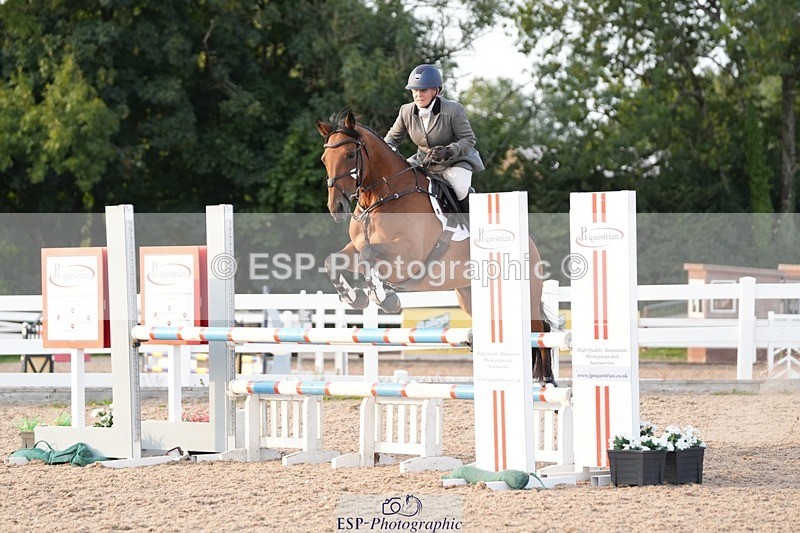 250805-192317-00824 - 1m and 1.10m