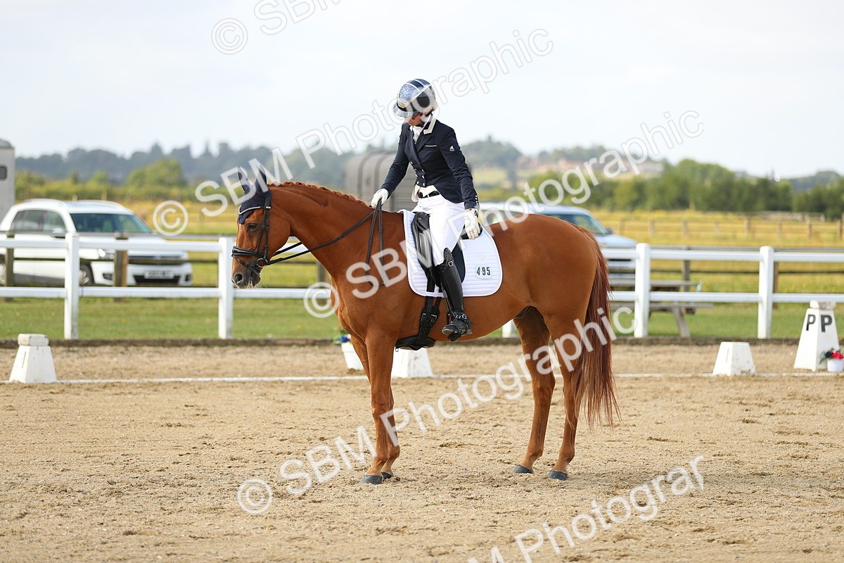 SBM_015636 - Class 13 - Novice 23 - 9.54-11.04