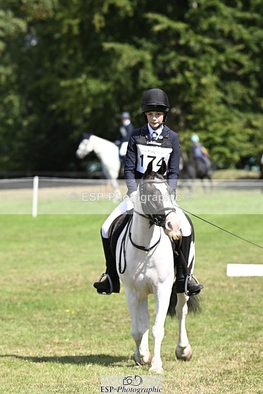 250822A-112759-22244 - DR 11.00 to 12.00