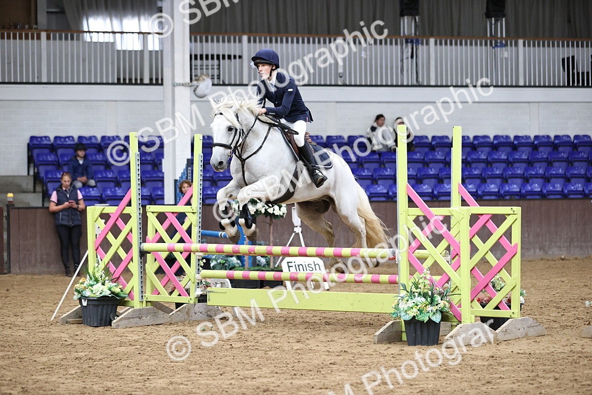 SBM_002204 - Class 11 - Pony Discovery - 90cm Open