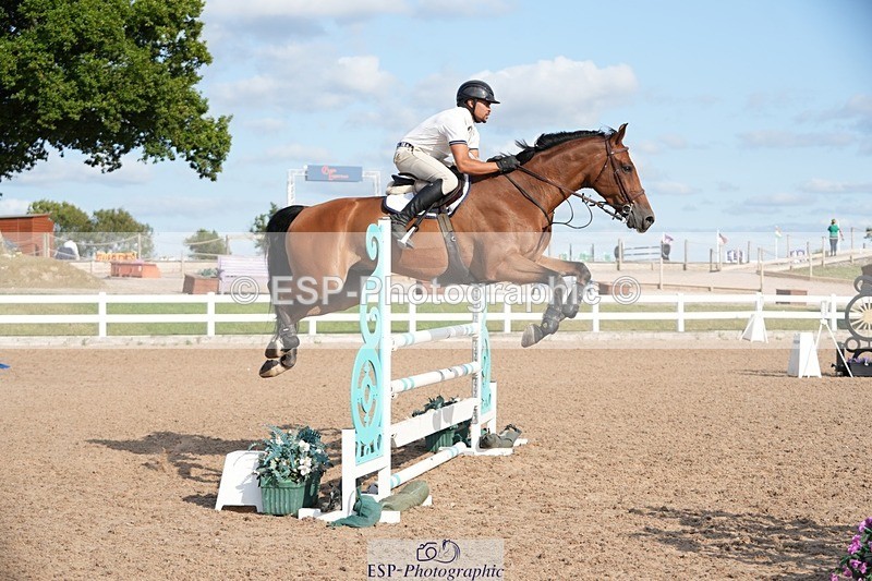 250726-175835-08124 - Cls 24 Snr Newcomers