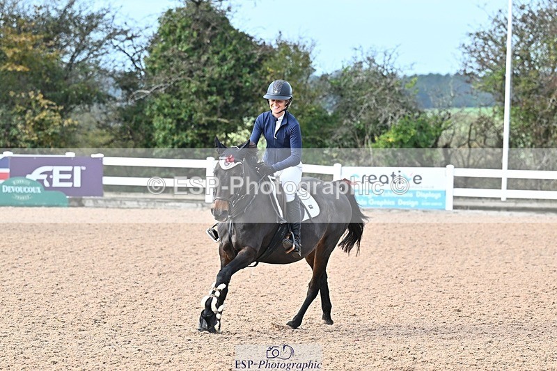 261028-103340-00047 - Clear Round