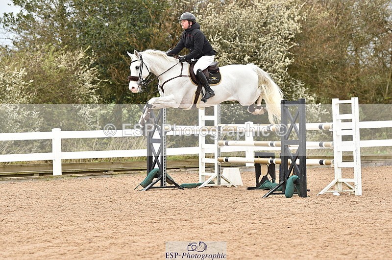 240327A-141210-00705 - Cls 5 Foxhunter and 1.20m Open