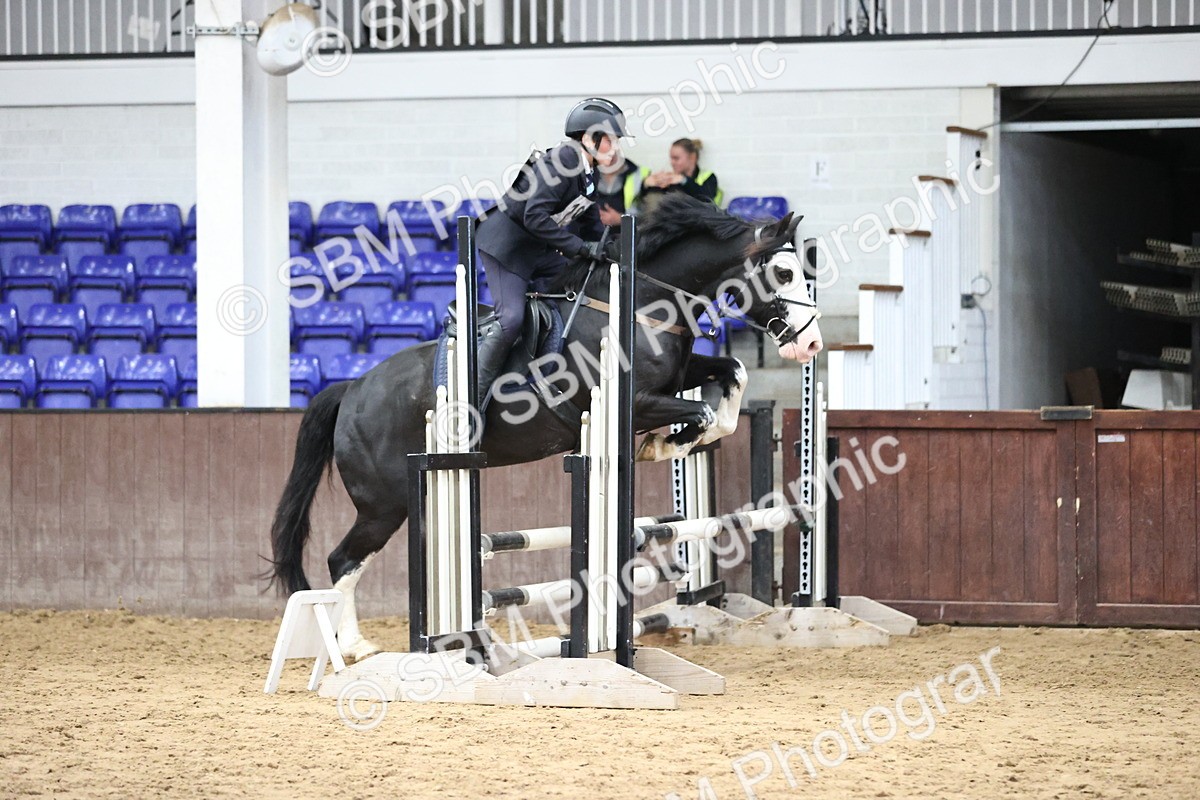 SBM_001595 - Class 5 - Henlow Veterinary Hospital 70cm