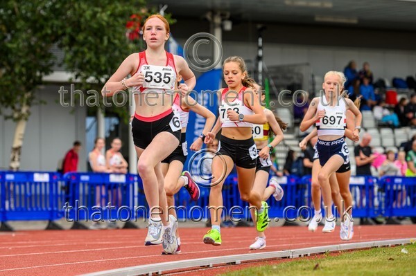 Age25SAT-915062 - Track Female Set One