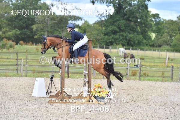BPP_4406 - CLASS 19 SUN Springboard 128cm/ 138cm Restricted Handicap