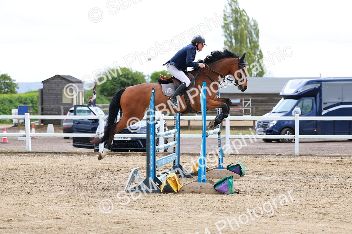 SBM_002357 - Class 10 - Senior Newcomers - 1.10m