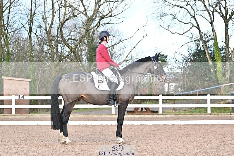 241214-122508-01602 - 132-Alys.Matravers-VORVASHILL.VERTIGO