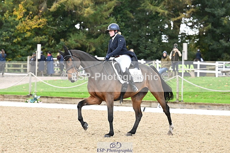 251023A-115801-02132 - B-140-Charlotte.Ward