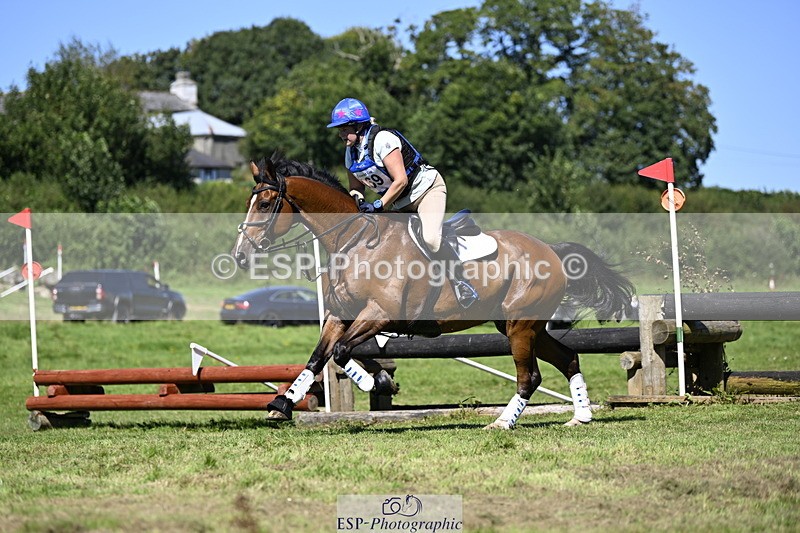 240811A-150438-05254 - 169-