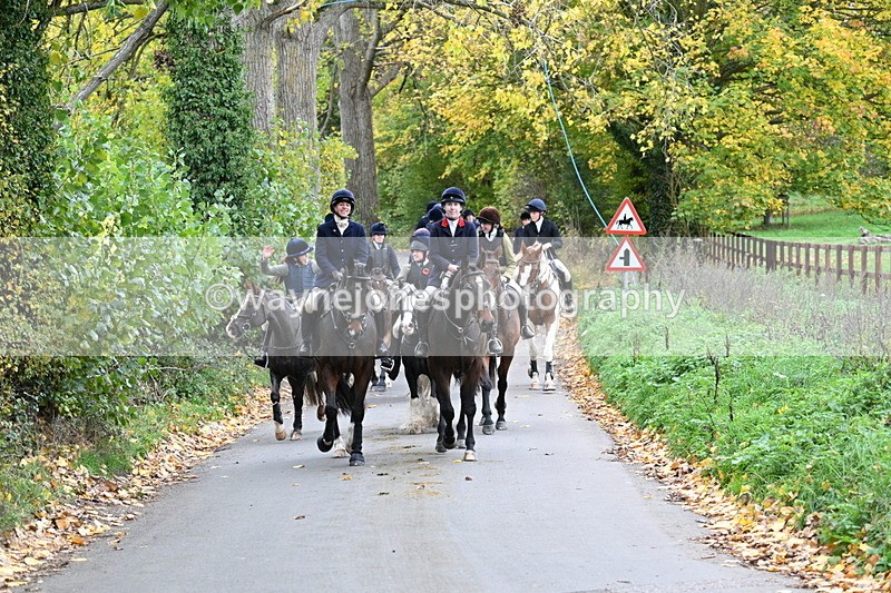 WJ7_7321 - Walk Home..