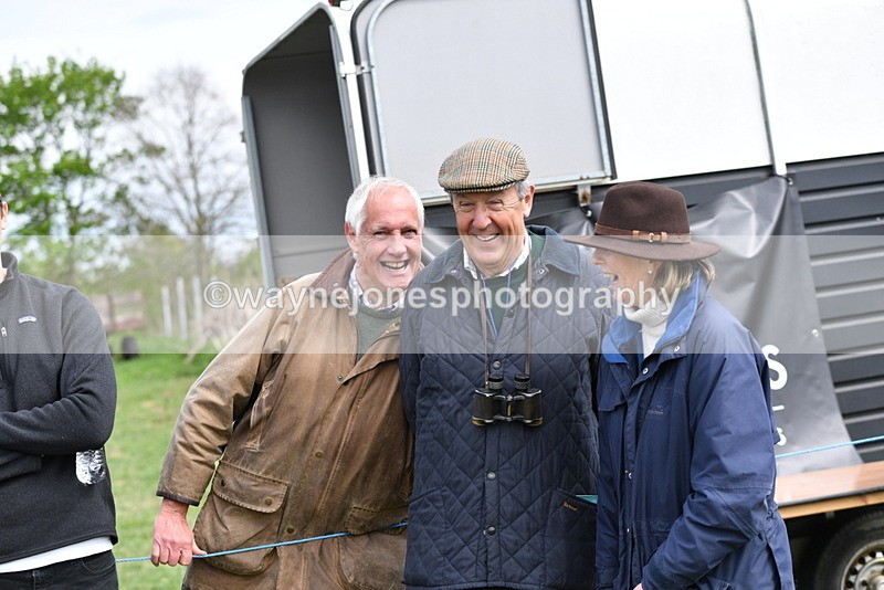 WJ5_0517 - Class 7 Best Terrier