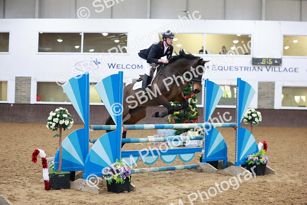 SBM_001273 - Class 4 - Senior Newcomers 1.10m