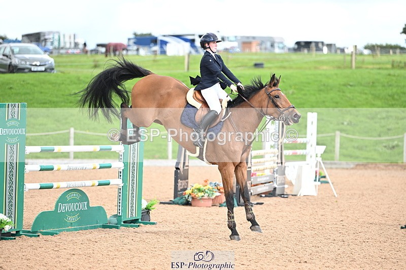 240912A-130813-01636 - Cls 3 Snr Foxhunter