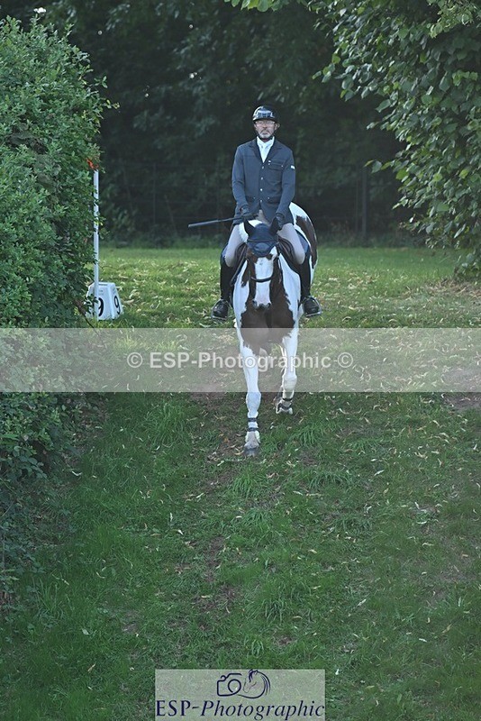 230909-175319-07829 - Cls 14 Snr 1m Derby
