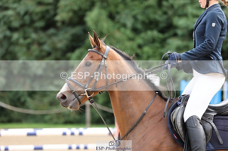 240817-093551-00327 - 02A Snr Brit Nov