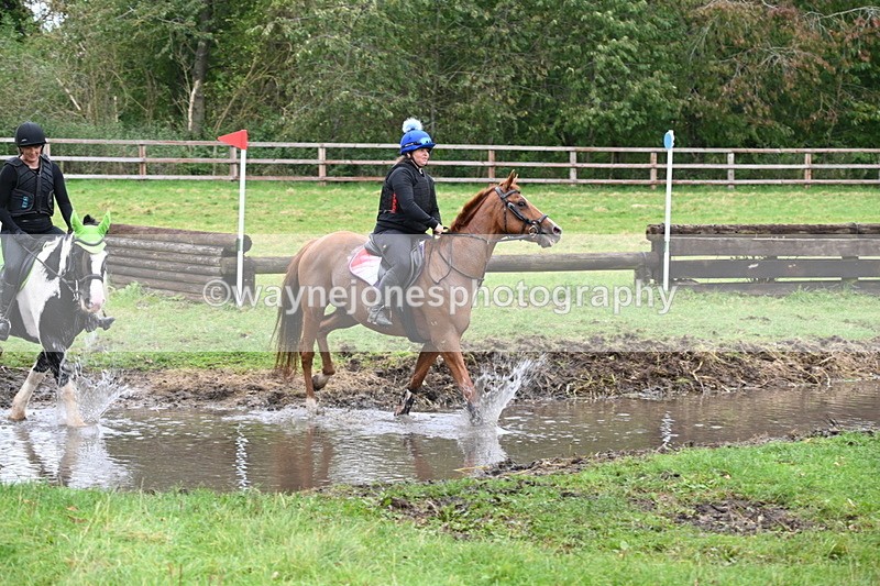 WJ6_7032 - Time at Photographer 13:06 to 13:23