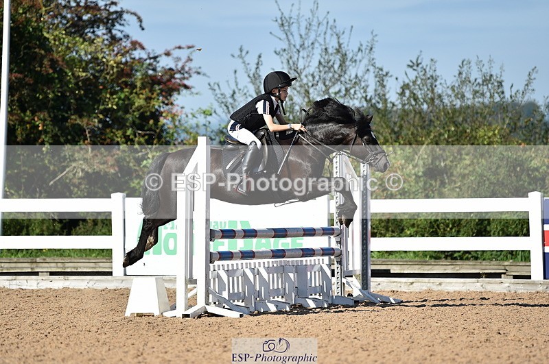 230903A-102804-03977 - Cls 18 Pony Brit Novice & 80cm Open