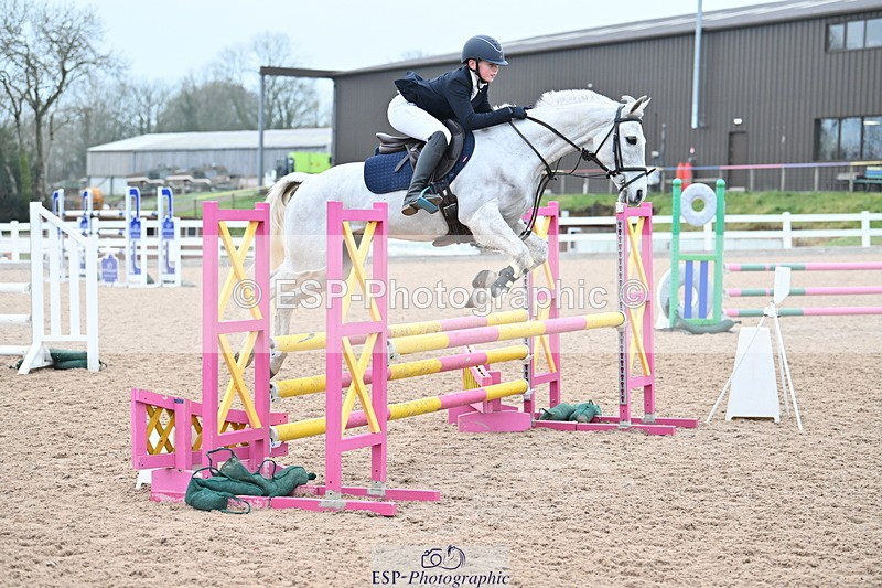 240128A-110654-00429 - Cls 3 Pony Discovery and 90cm Open