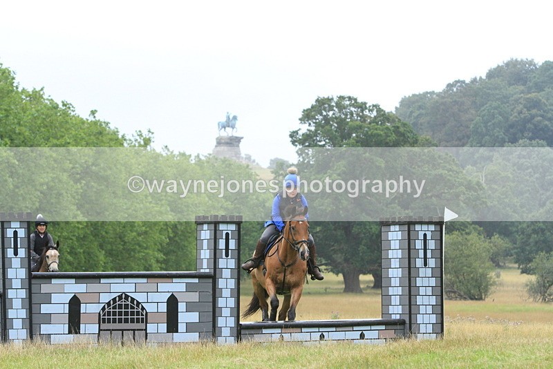 IMF_1580 - Time at Castle Jump 09:18 to 10:15