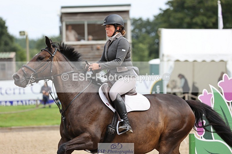 240817-092908-00280 - 02A Snr Brit Nov