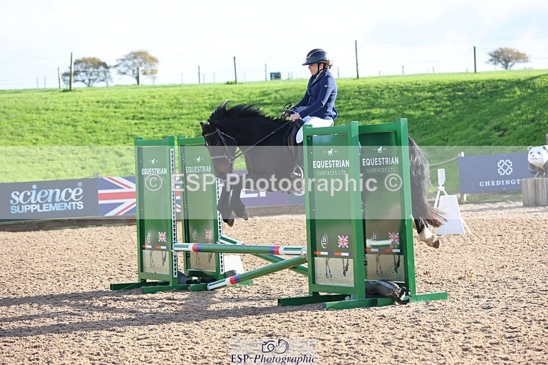 251025-100730-00798 - Cls 21+22 Club and Schools 60cm