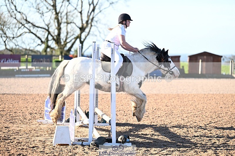 251130-101930-01339 - Cls 18 50cm Clear Round