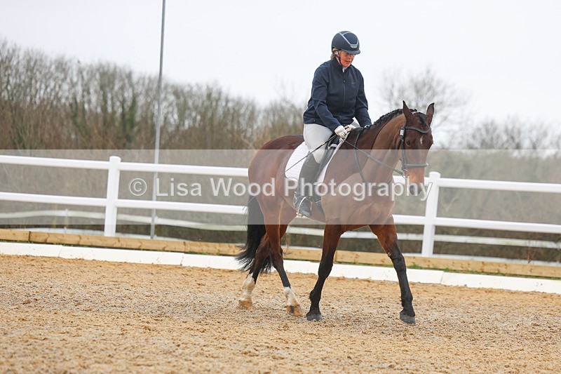 3E7A1165 - Class 6: Novice 1 2024 Section B