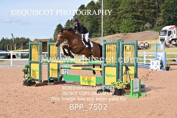 BPP_7502 - CLASS 15 FRI Senior 1.05m Open